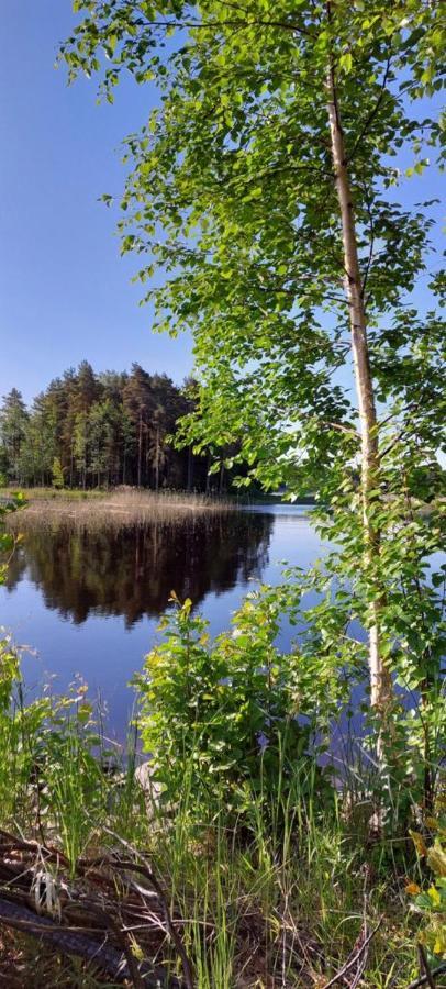 Pulla Karvisen Maatilamatkailussa Ruokola Esterno foto